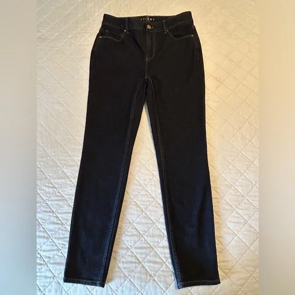 Jeans - Picture 4 of 12